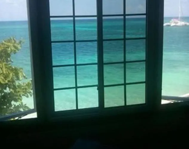 Jamrock Secret Retreat Pensión Montego Bay